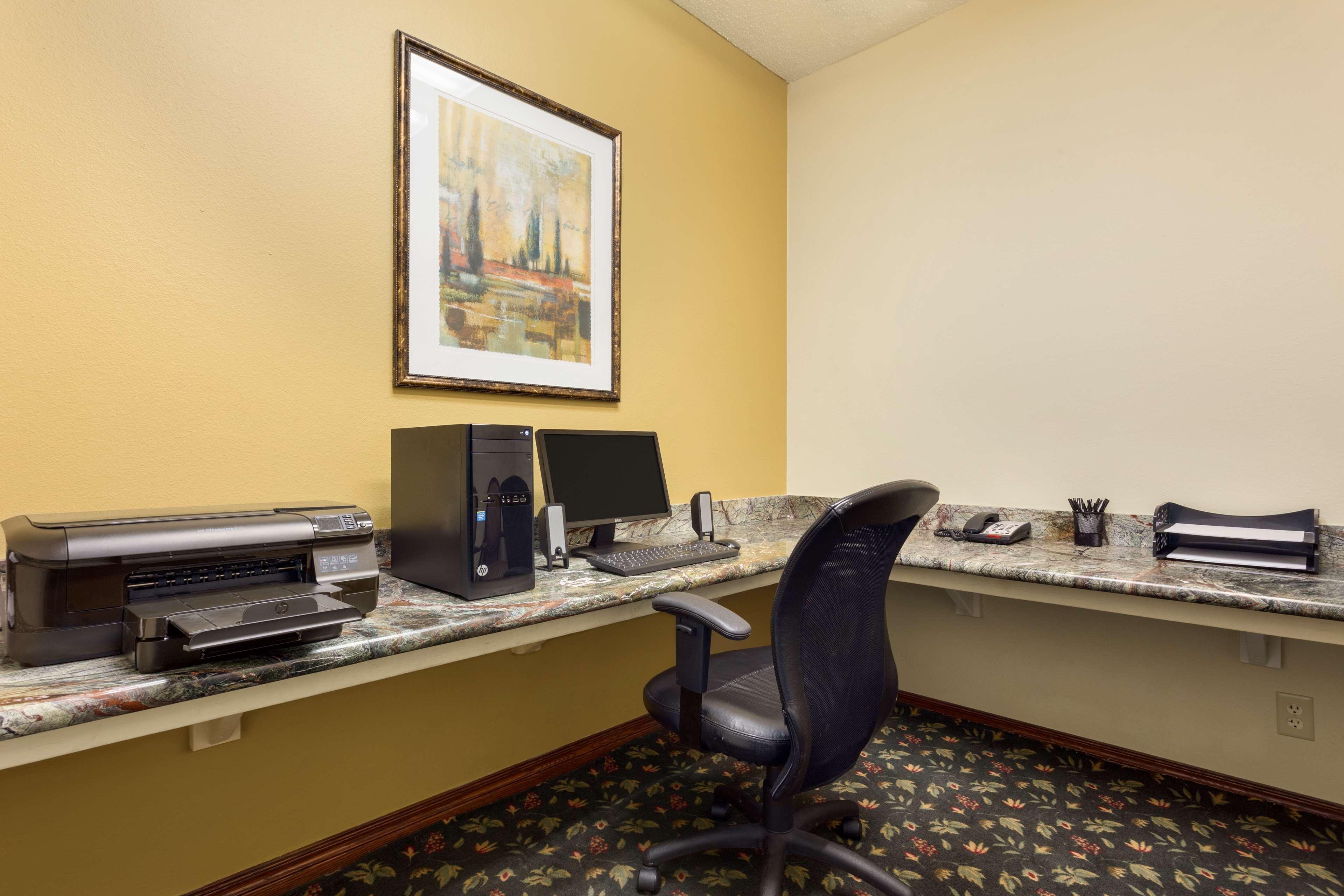 Country Inn & Suites By Radisson, Norman, Ok Bagian luar foto